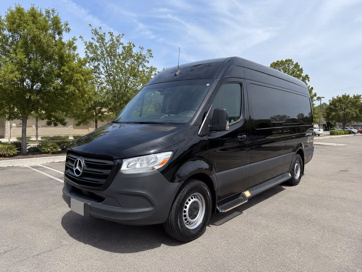 easily book transportation for your next airport transfer 1