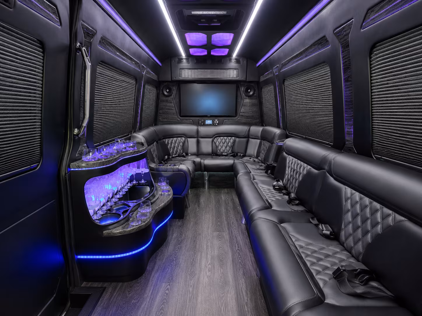 easily book transportation for your next concert or music festival 1