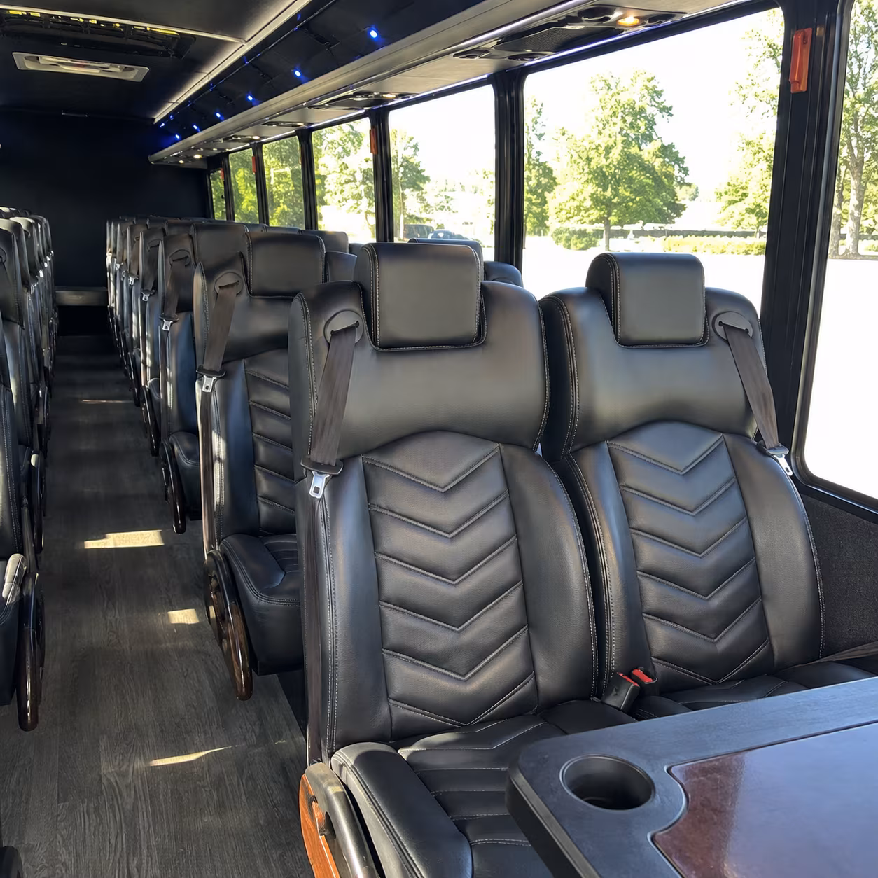 minibus and charter bus rentals for corporate retreats across central texas