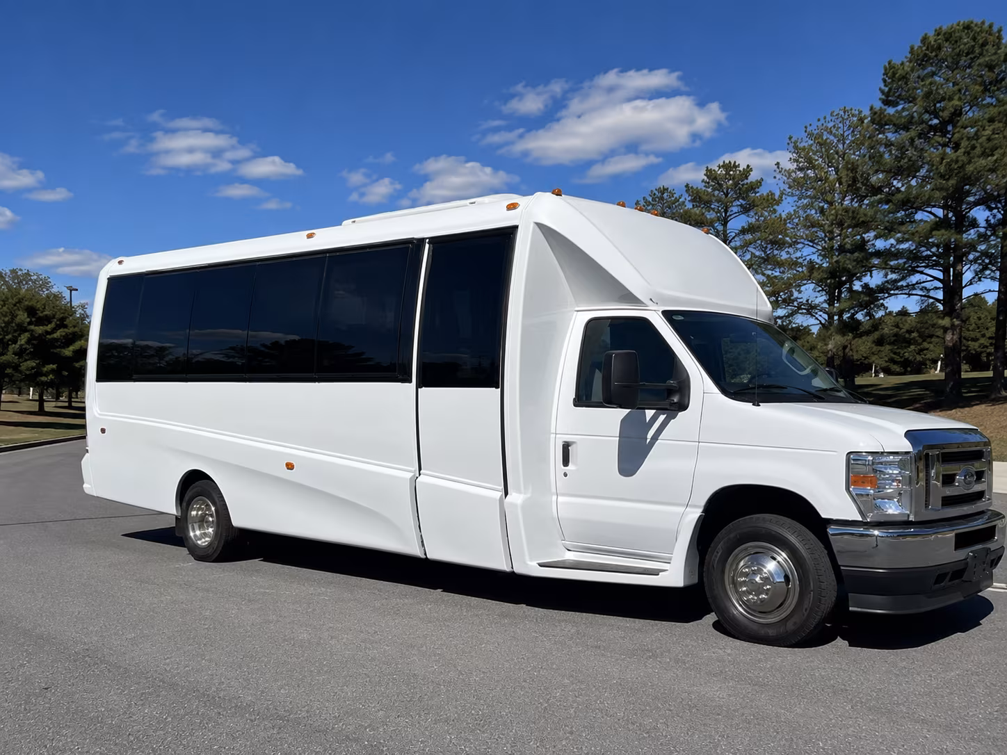 party buses to moody center for arena concerts and big touring acts